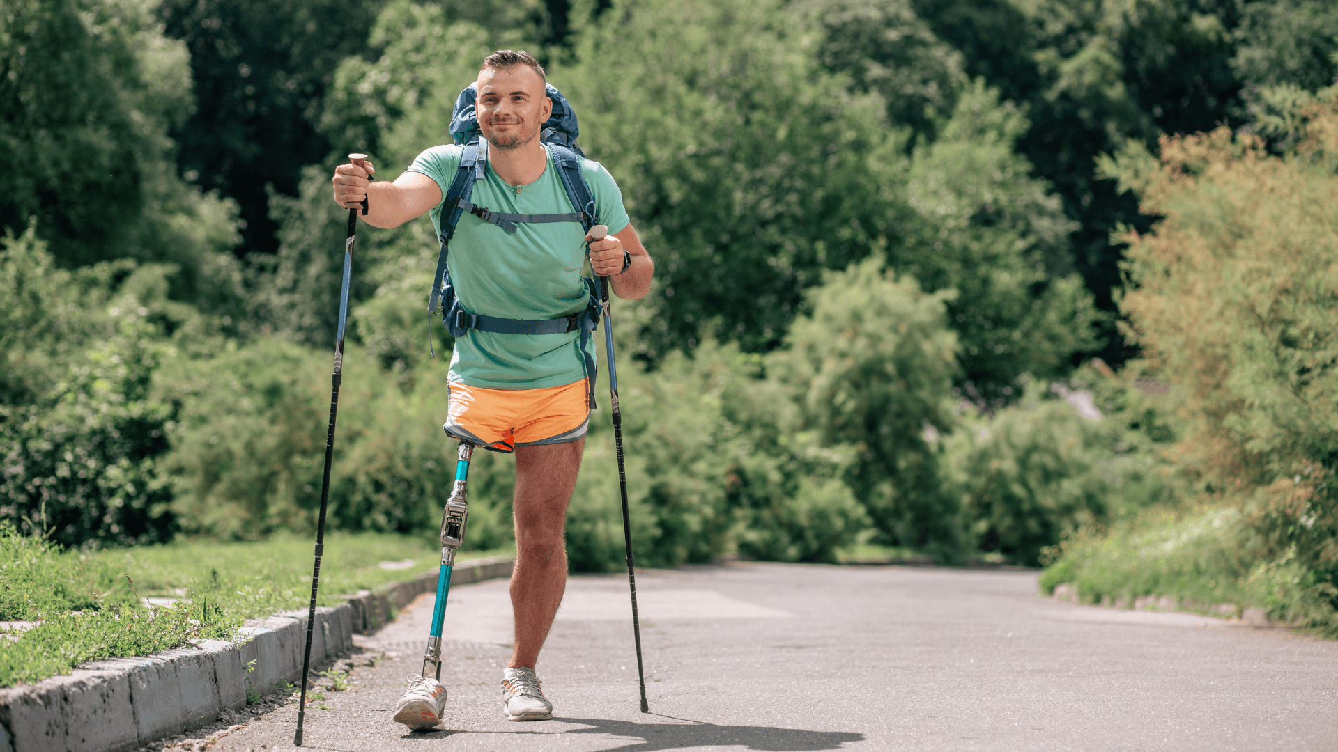 hiker with prosthetic getting it done
